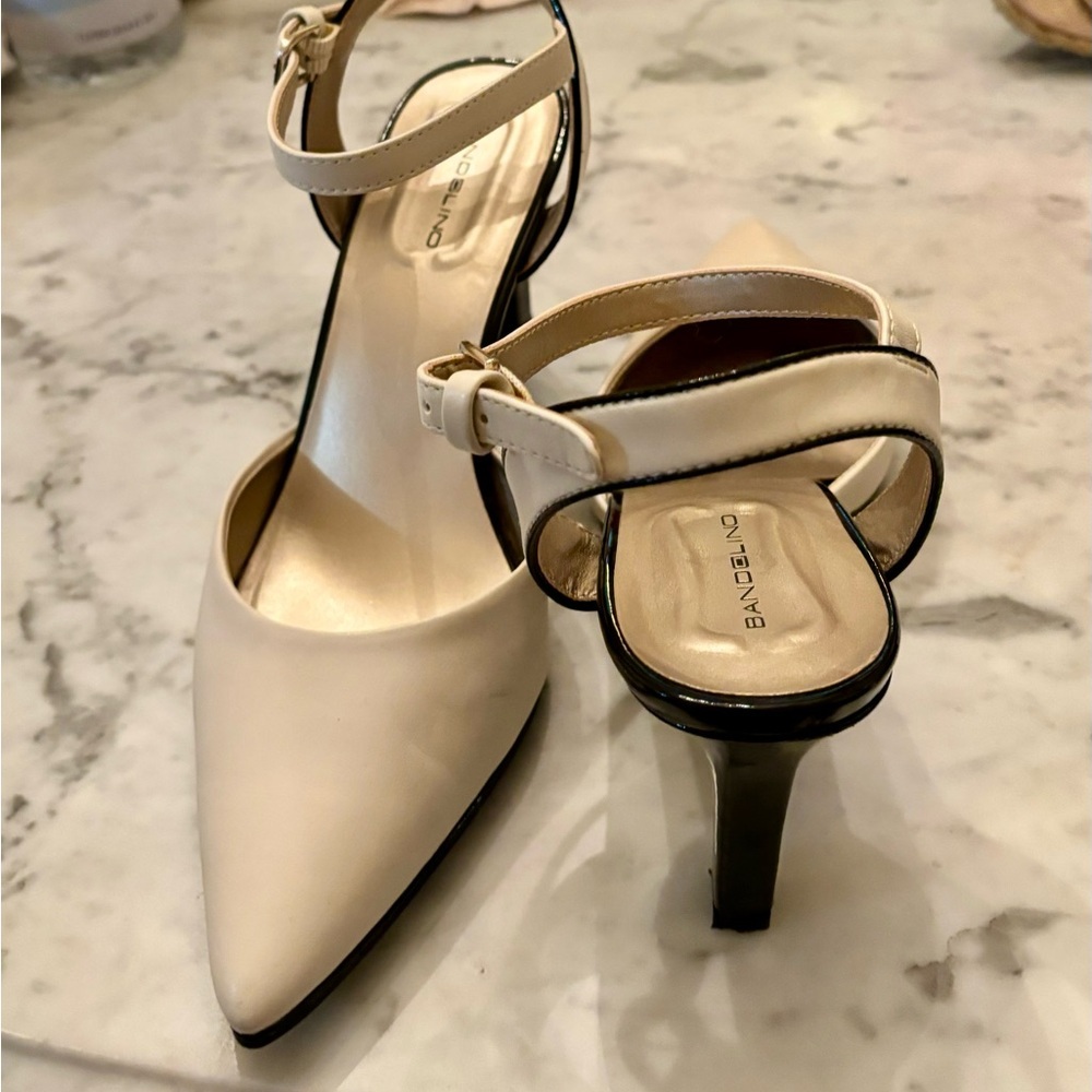 Bandolino new size 9 1/2 medium - Picture 3 of 5
